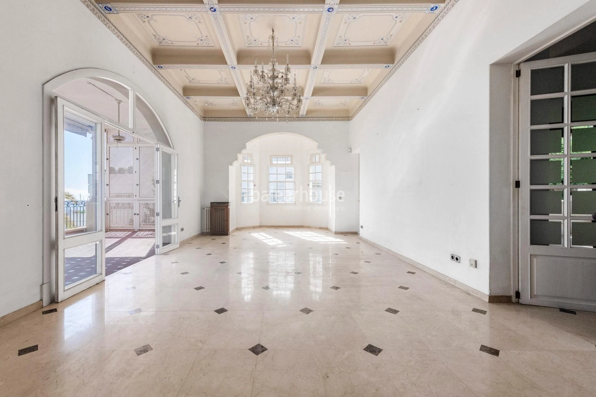 Exklusive Herrenhaus-Villa mit unvergleichlichem Meerblick und Panoramablick auf Palmas Uferpromenade