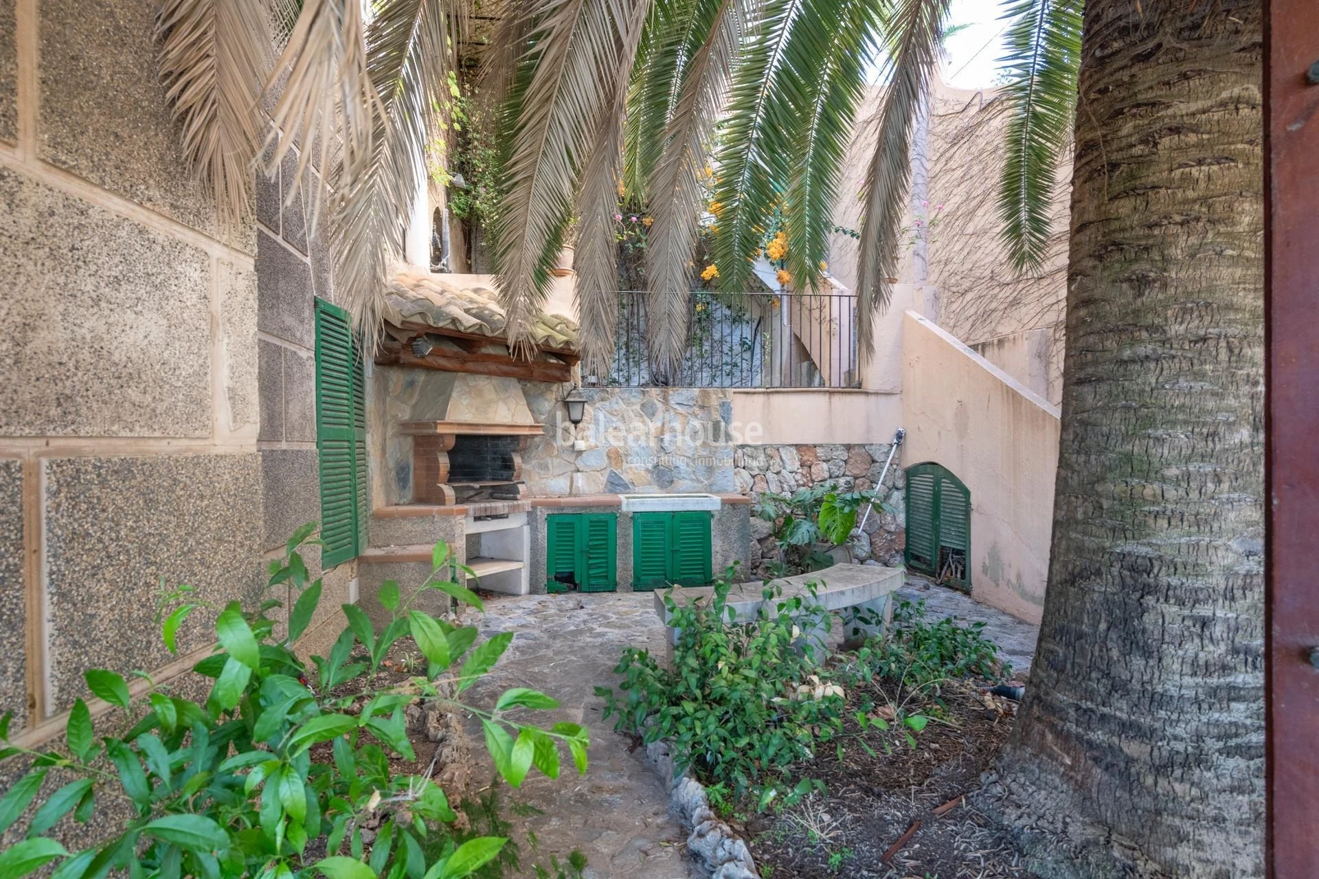 Exklusive Herrenhaus-Villa mit unvergleichlichem Meerblick und Panoramablick auf Palmas Uferpromenade