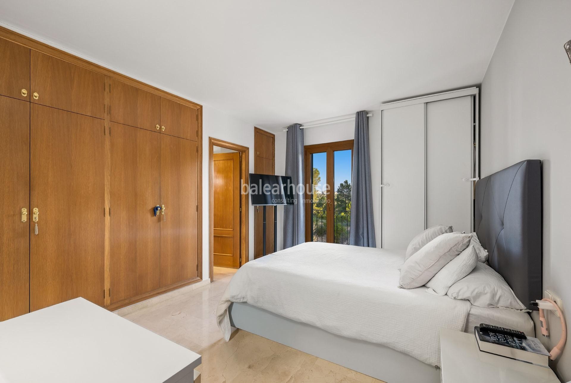 Moderno y luminoso piso dentro del verde entorno de sa Teulera en Palma