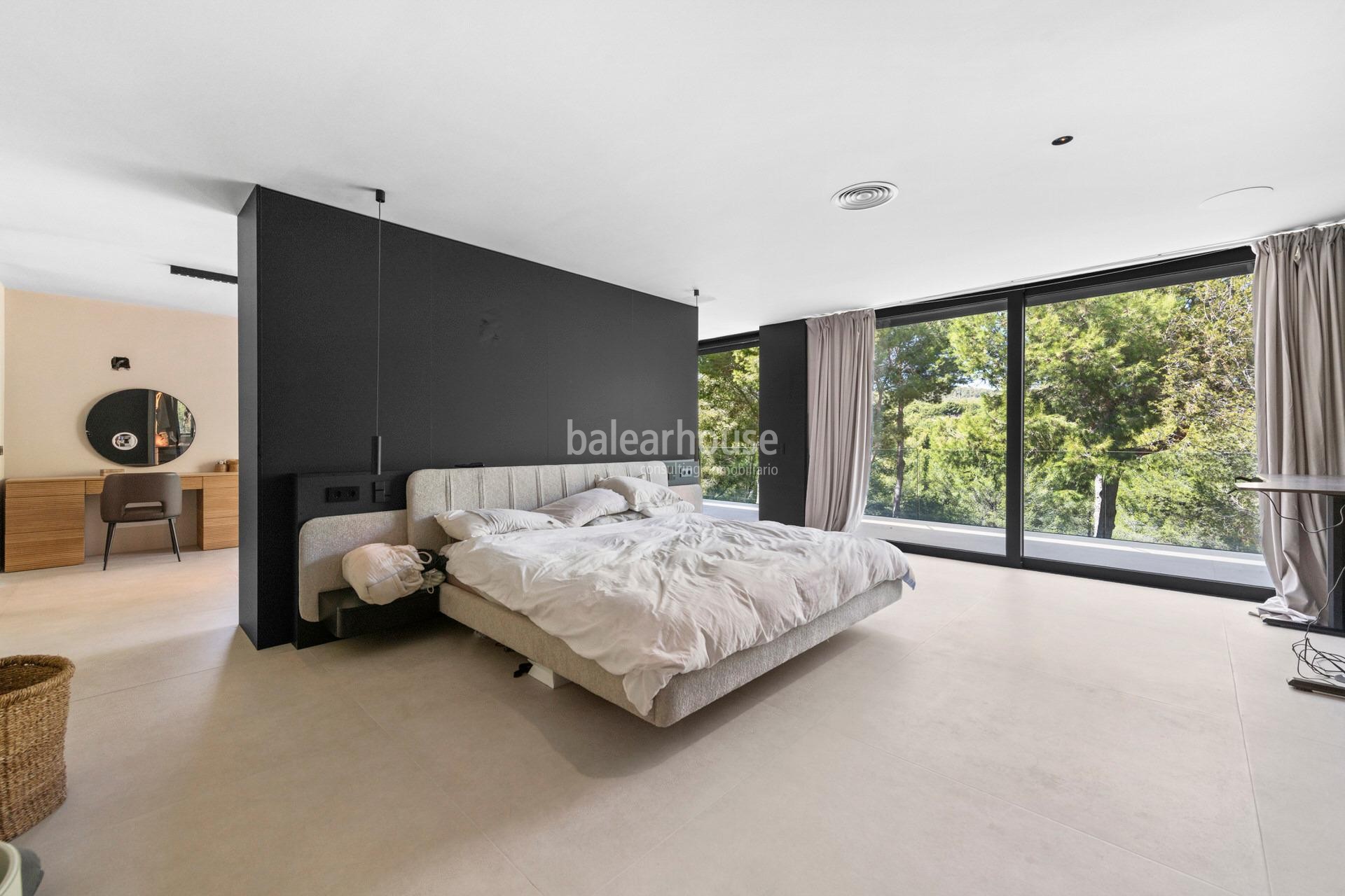 Large modern villa in Costa de la Calma, surrounded by nature, close to beaches and with magnificent outdoor spaces