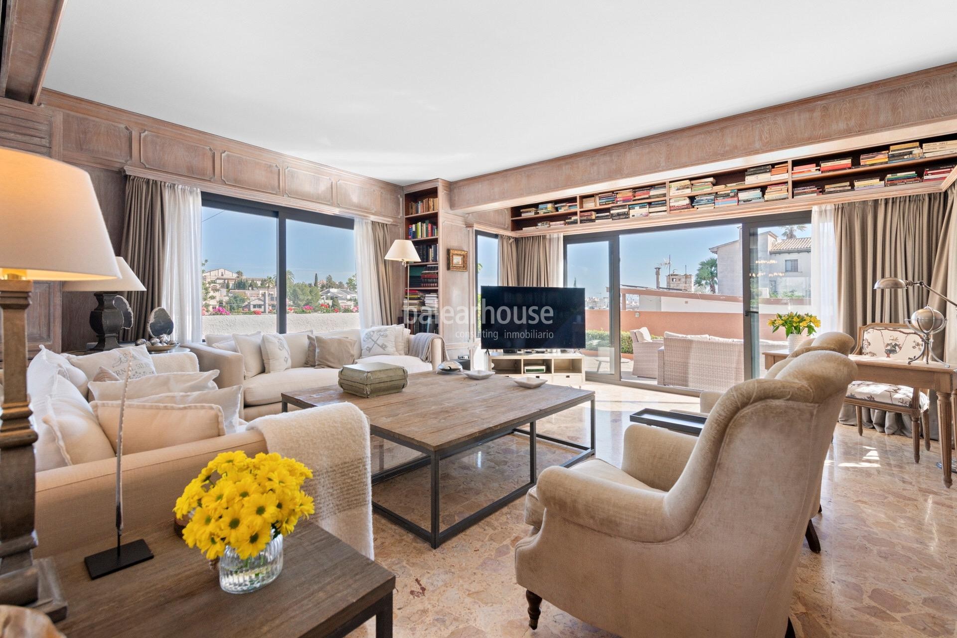 Exclusiva gran villa en la zona de Son Armadans con grandes espacios exteriores de jardín y piscina.