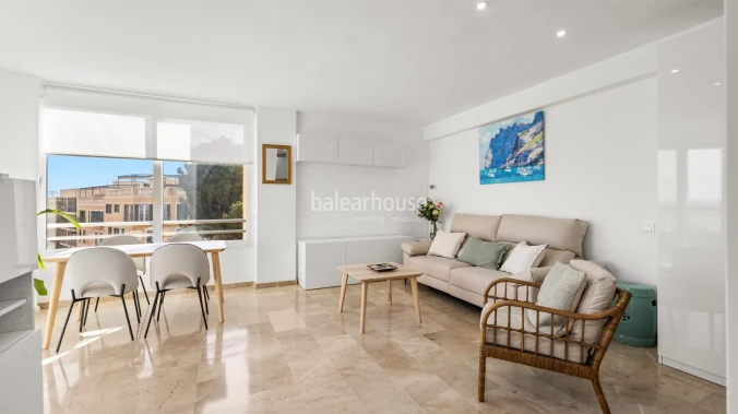 Exzellente renovierte Wohnung mit wunderschönem Meerblick.