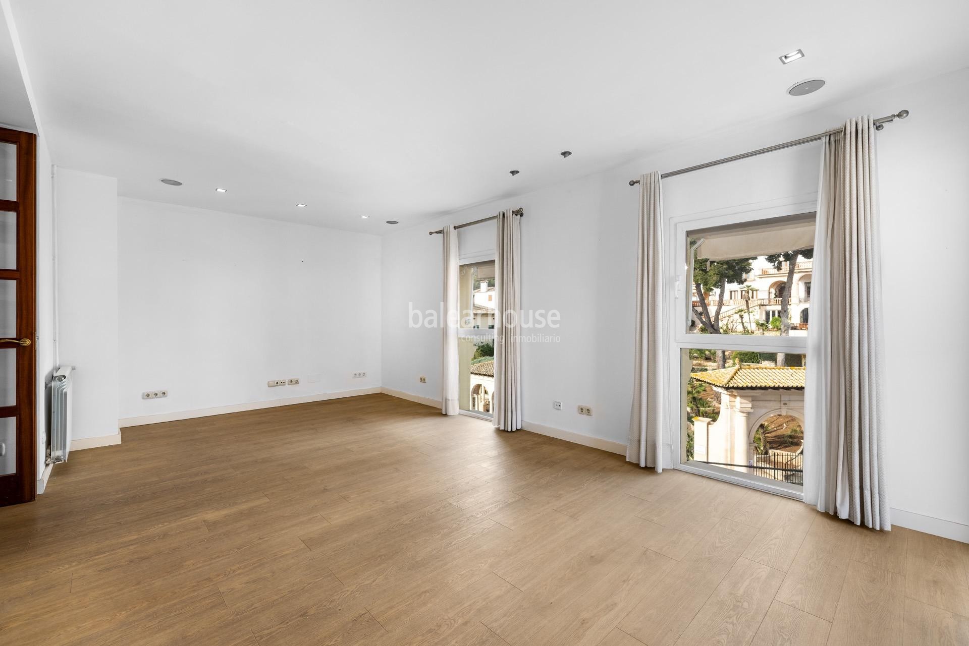 Duplex Penthouse in Son Armadans with Spectacular Terrace and Stunning Views of Bellver Castle