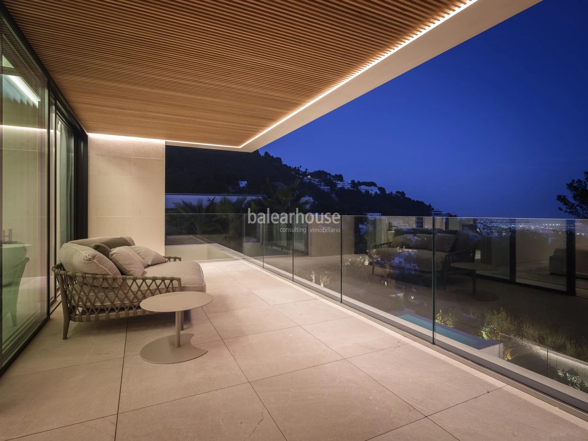 Moderna Design und freie Aussicht in dieser Neubauvilla in der exklusiven Gegend von Son Vida