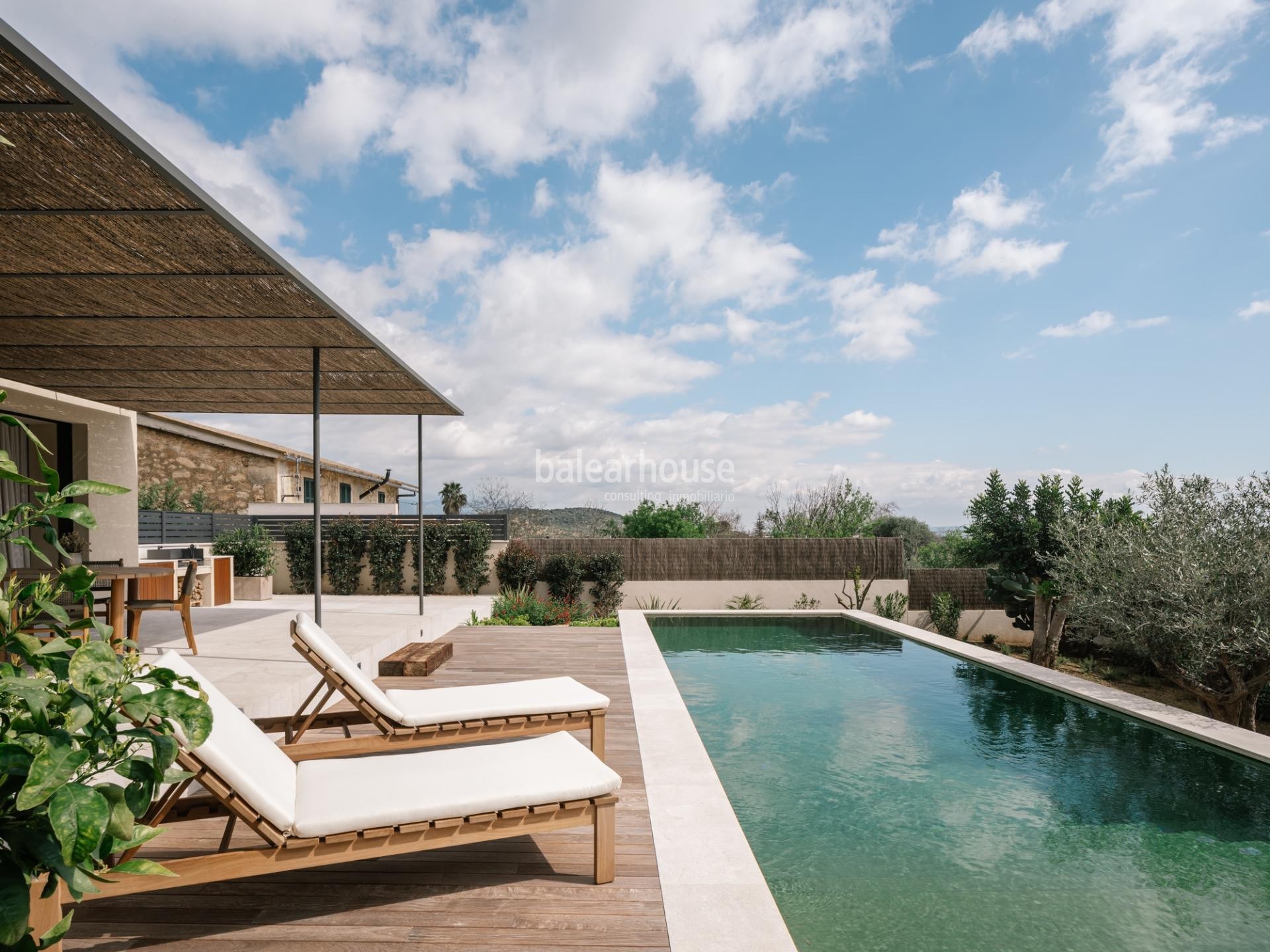 Beautiful newly built finca in Establiments with terraces, swimming pool and premium finishes