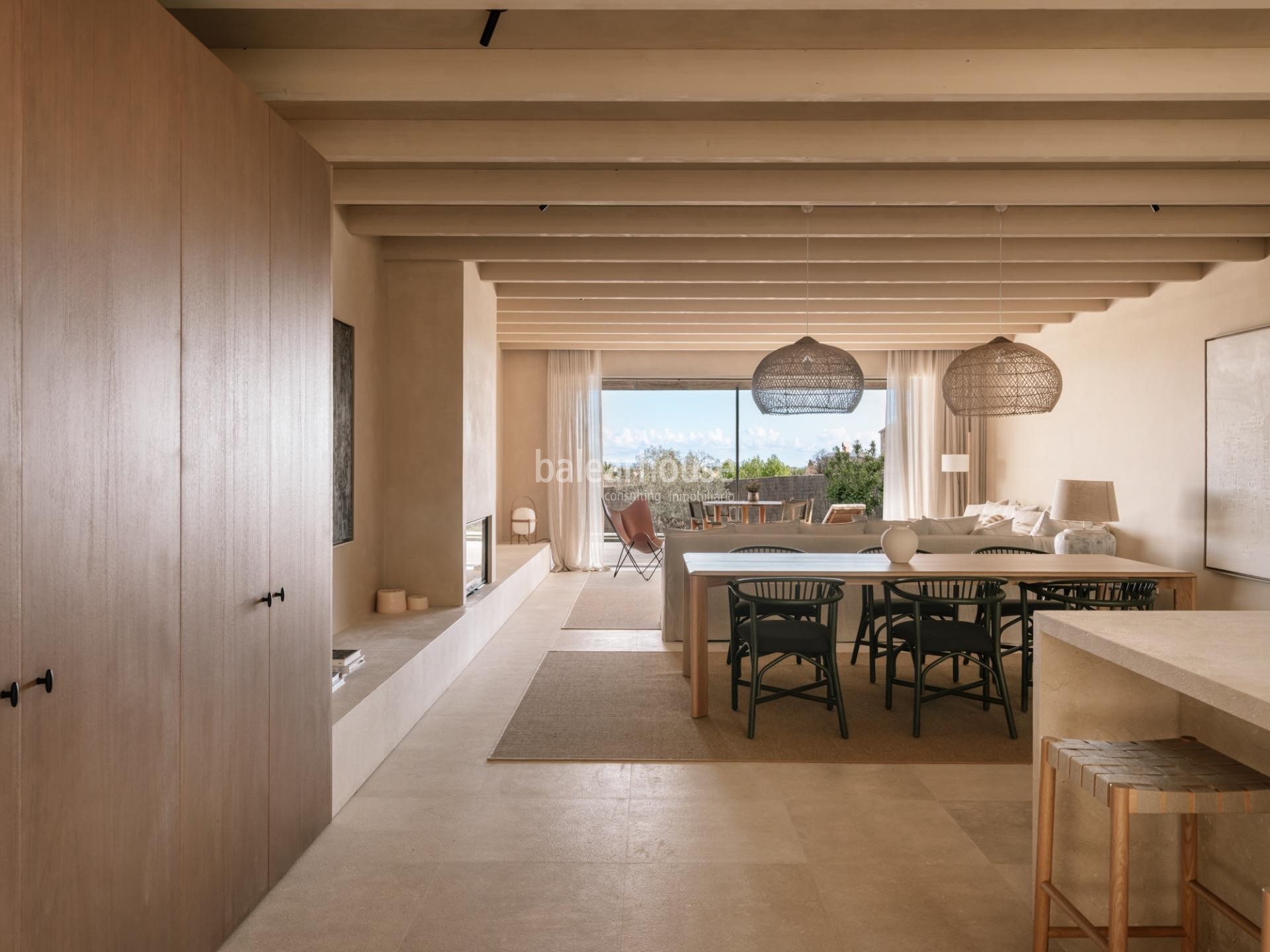 Preciosa finca de obra nueva en Establiments con terrazas, piscina y calidades premium