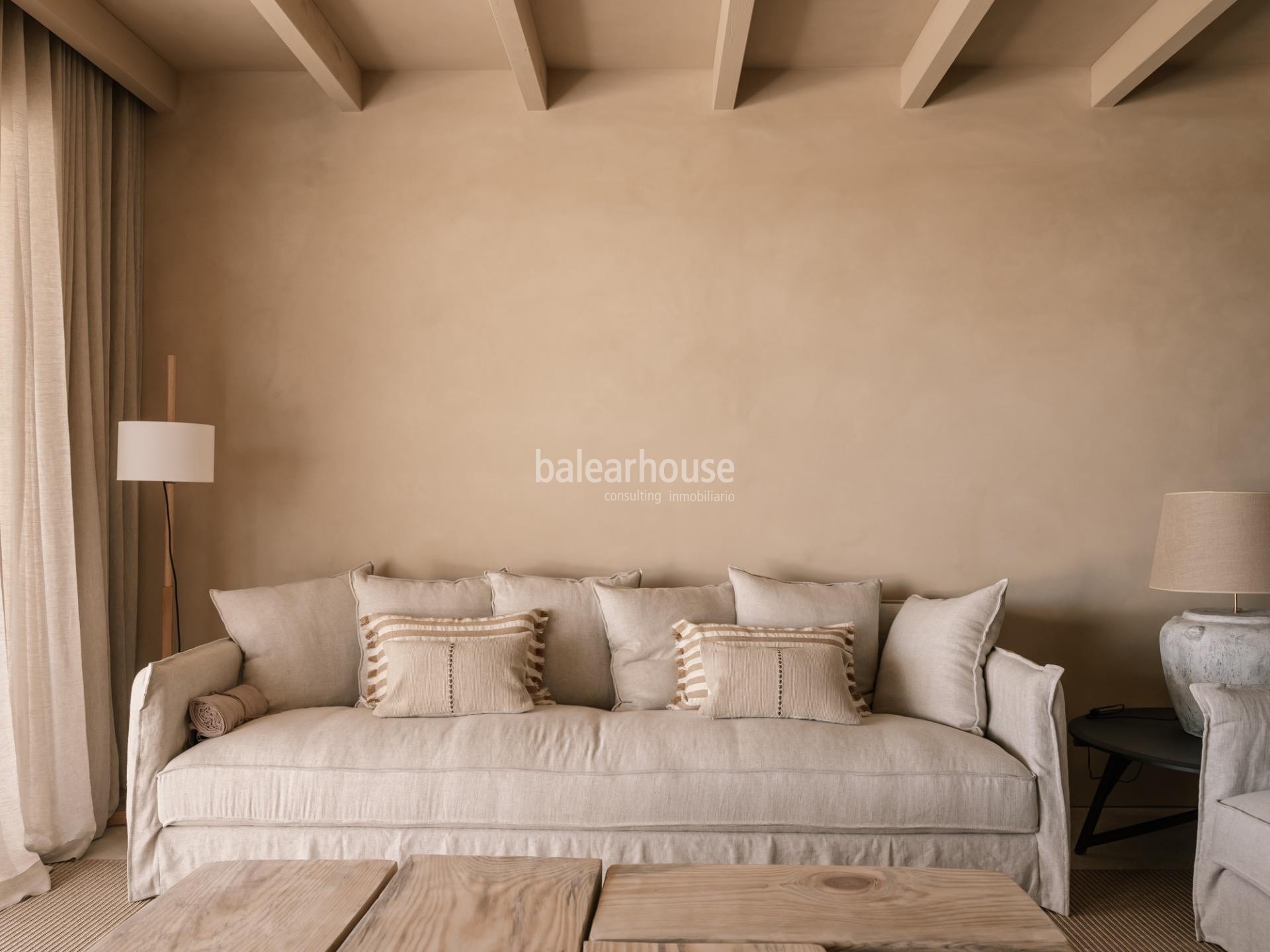 Preciosa finca de obra nueva en Establiments con terrazas, piscina y calidades premium