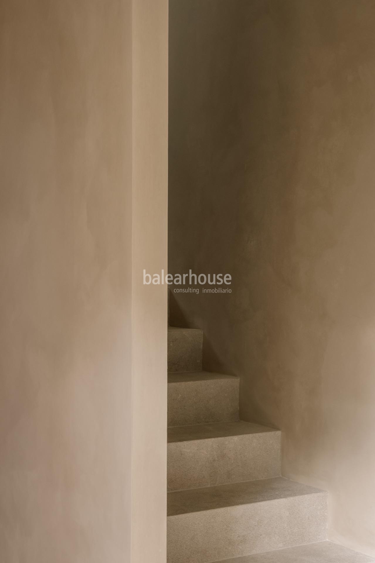 Preciosa finca de obra nueva en Establiments con terrazas, piscina y calidades premium