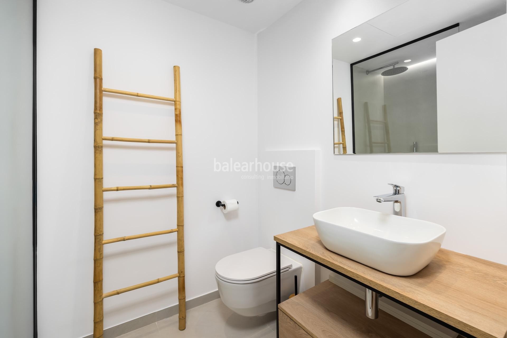Brand-new modern design apartment with all comforts in the heart of Palma