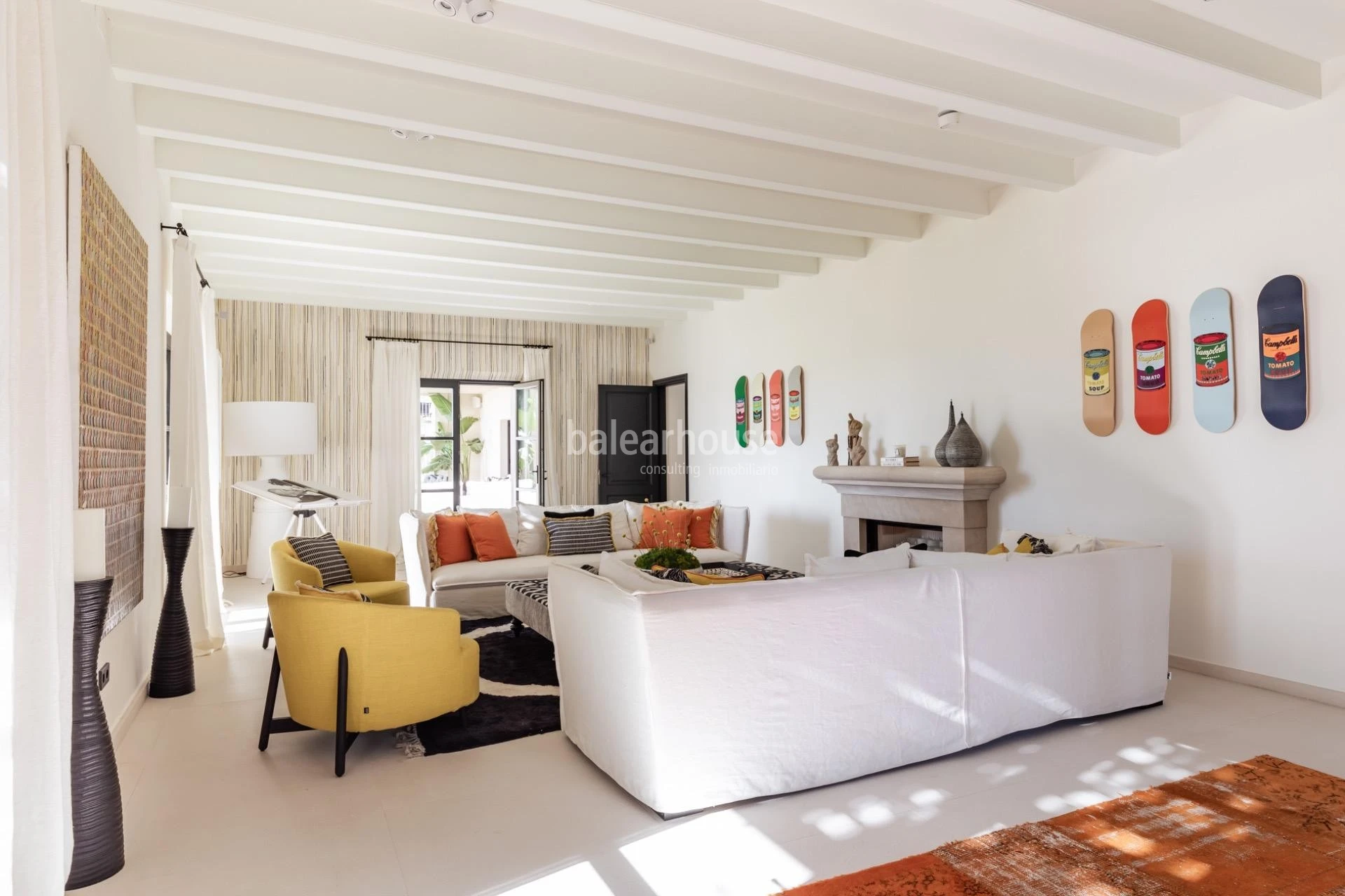 Elegante private Finca inmitten der Natur mit großzügigen Flächen, Pool und Wellnessbereichen