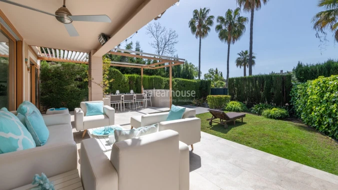 Modern Mediterranean design with light-filled spaces and a spacious garden in Palma’s green heart