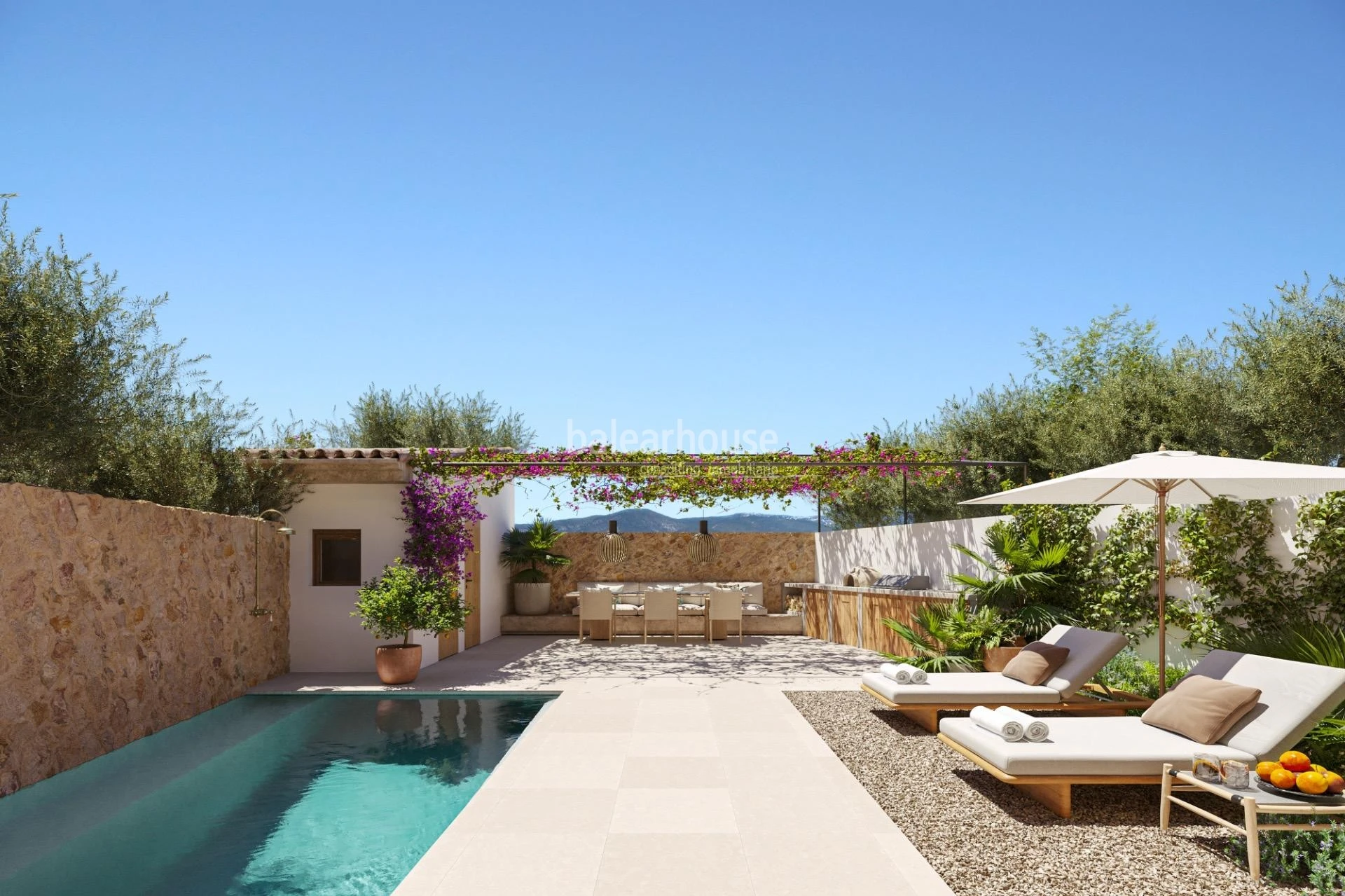 Casas de inspiración tradicional y líneas actuales con jardín, piscina y privilegiadas vistas a la Tramuntana