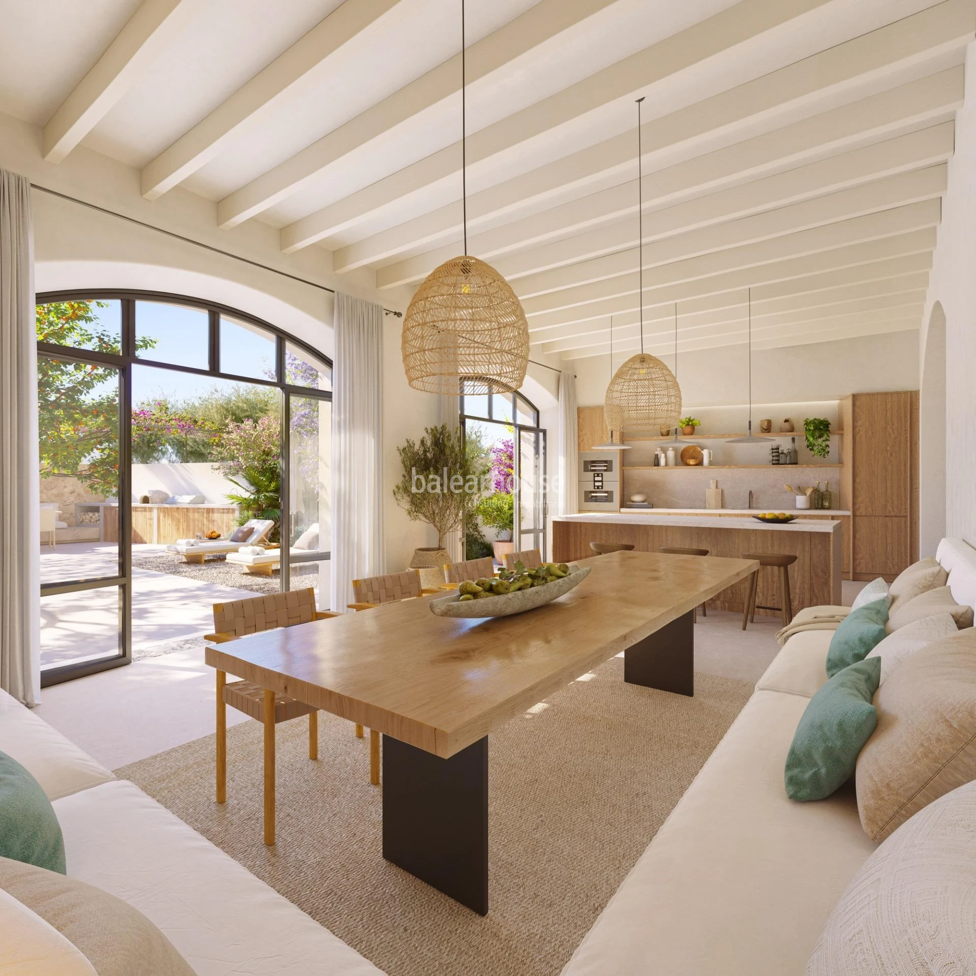 Casas de inspiración tradicional y líneas actuales con jardín, piscina y privilegiadas vistas a la Tramuntana