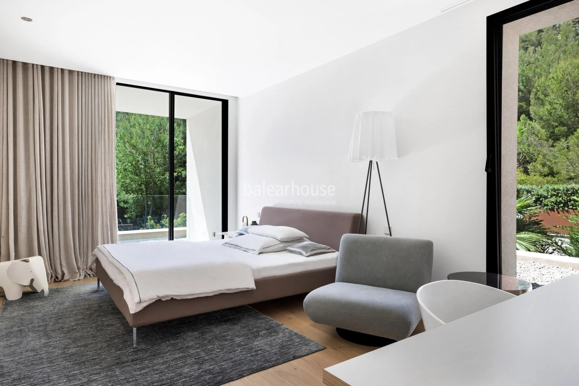 Contemporary design and seamless outdoor living in the natural setting of Son Vida