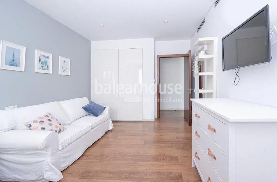 Moderne Designvilla mit Garten und Pool in der Nähe von Golfplätzen
