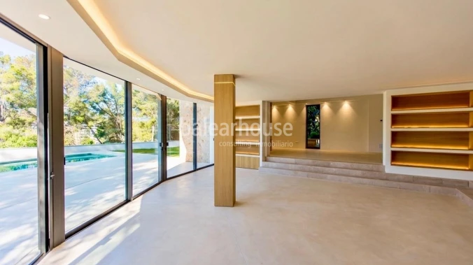 Mediterranean elegance and contemporary architecture near the sea in Santa Ponsa