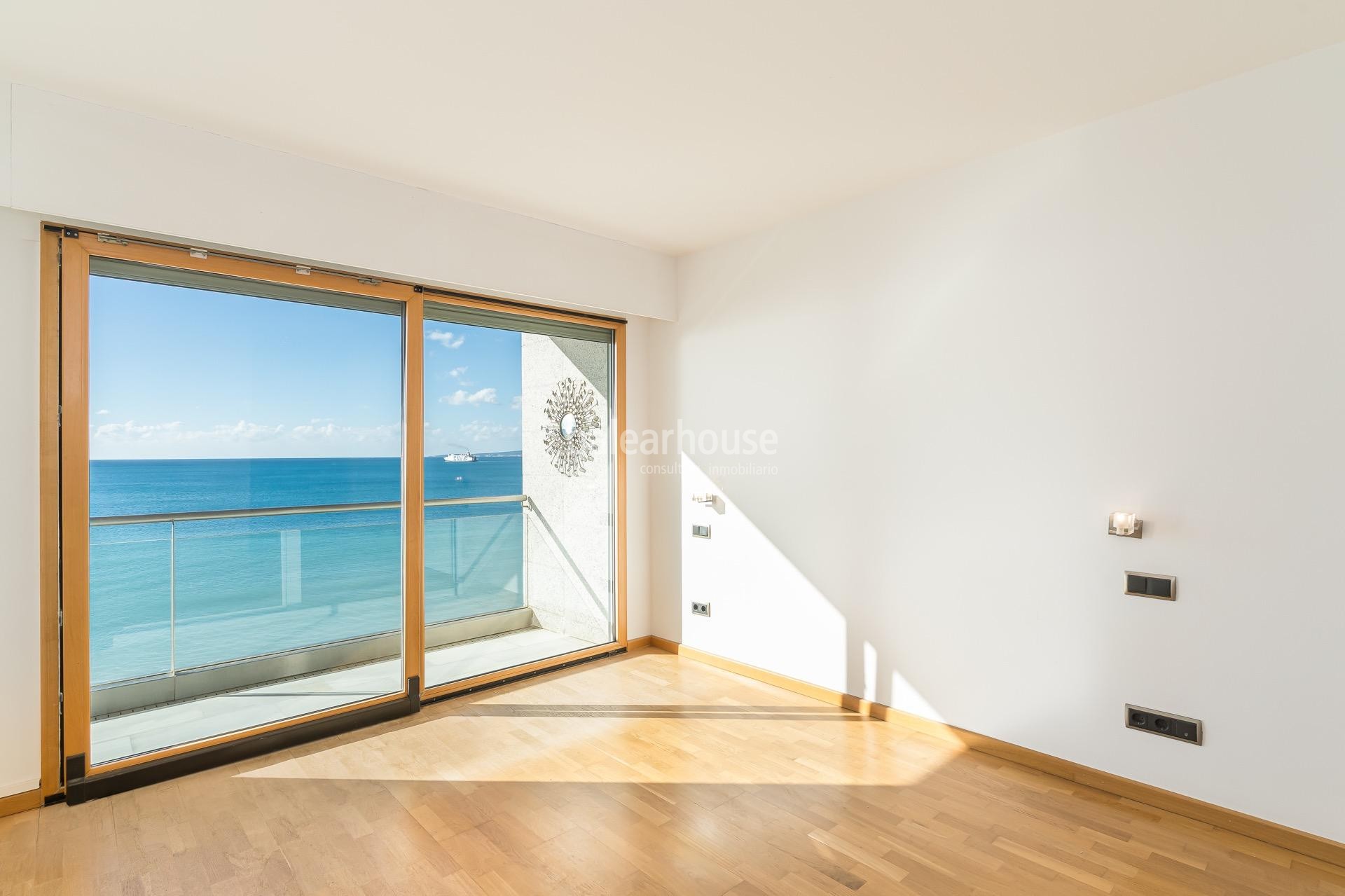 Vistas espectaculares y únicas al mar y a toda la bahía de Palma desde este gran piso en el Portixol