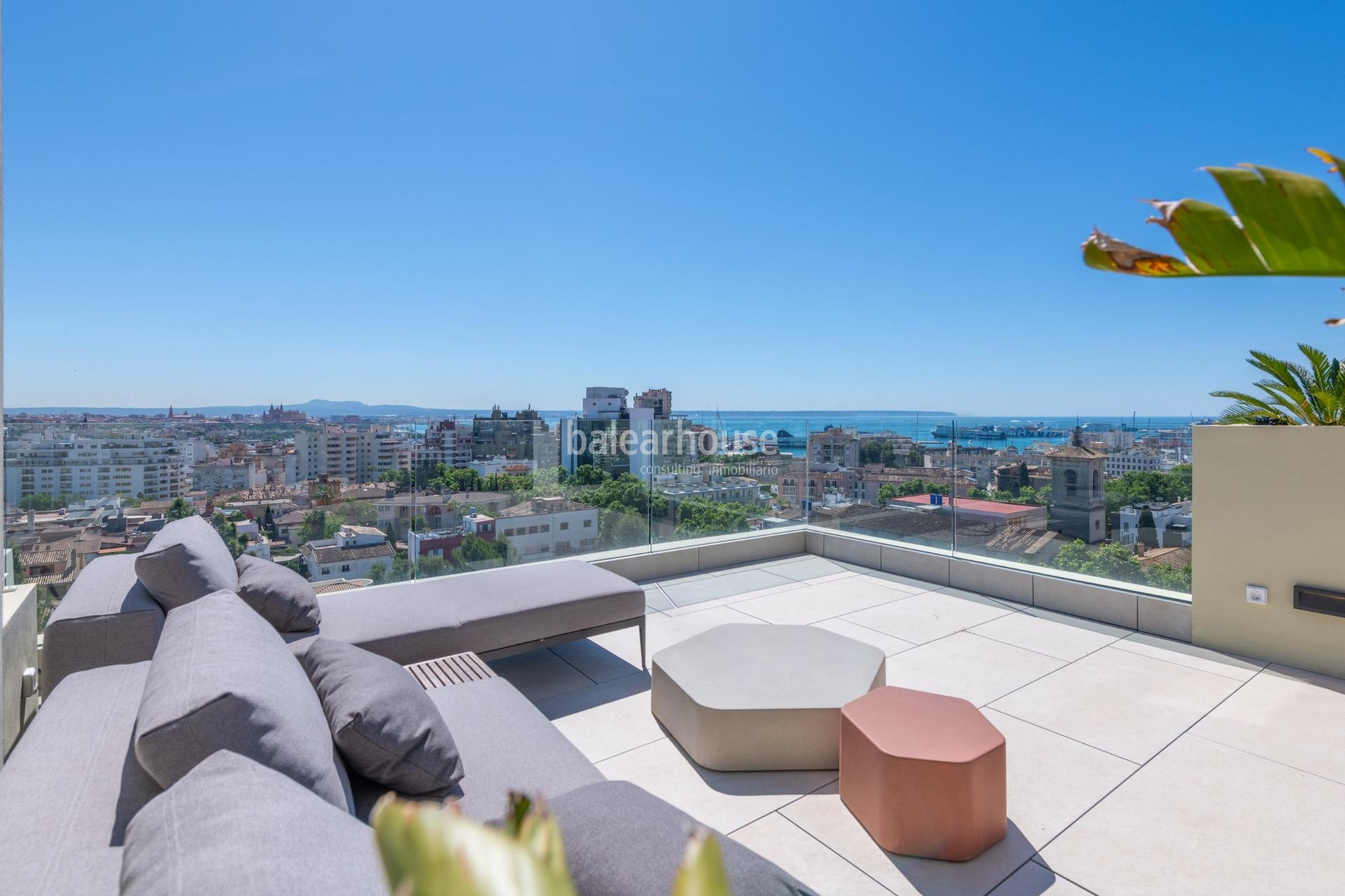 Exceptional penthouse with panoramic views over Palma and the Mediterranean