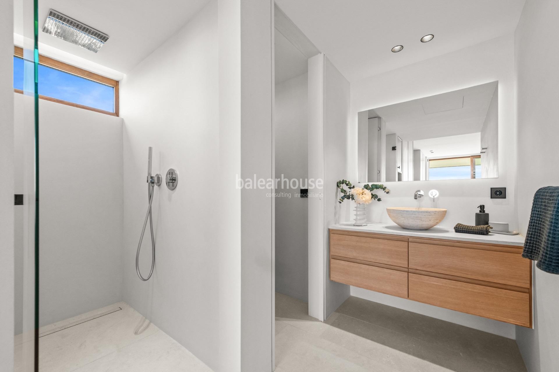 Exceptional penthouse with panoramic views over Palma and the Mediterranean