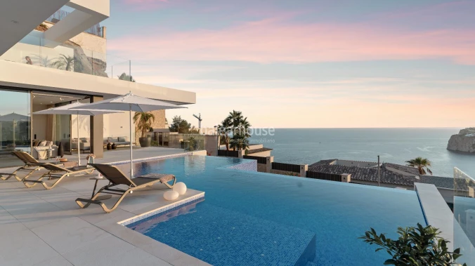 Spectacular sea views from every angle in this exclusive new build villa located in Cala Llamp.