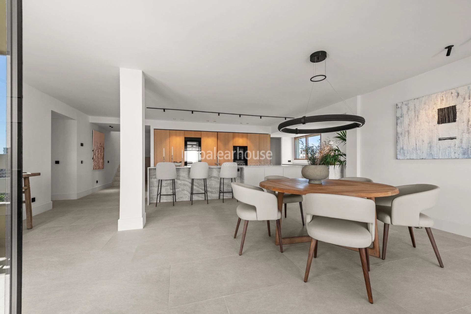 Exceptional penthouse with panoramic views over Palma and the Mediterranean