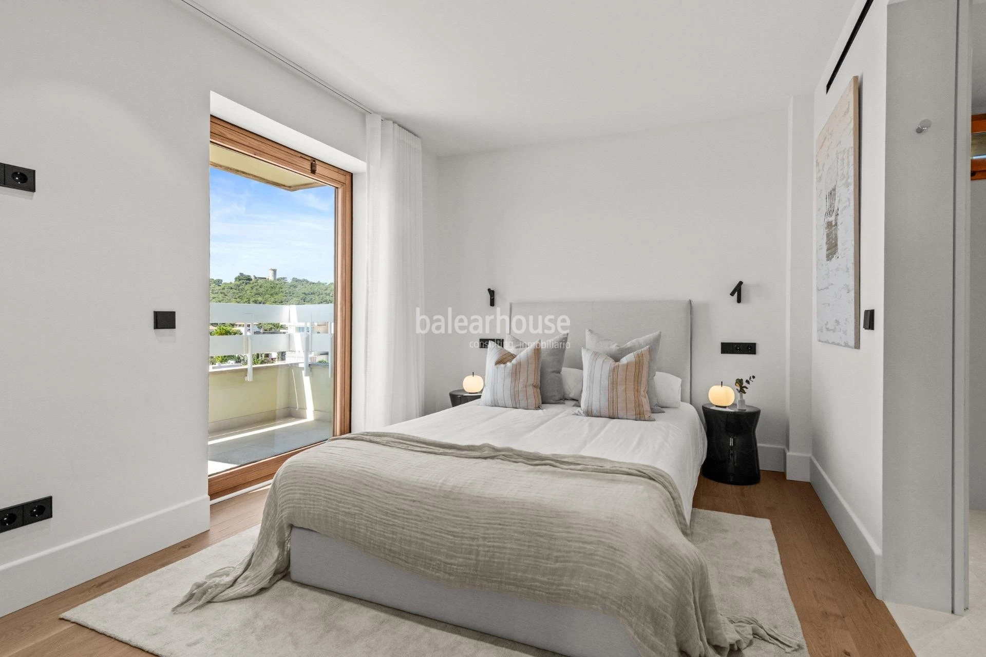 Exceptional penthouse with panoramic views over Palma and the Mediterranean
