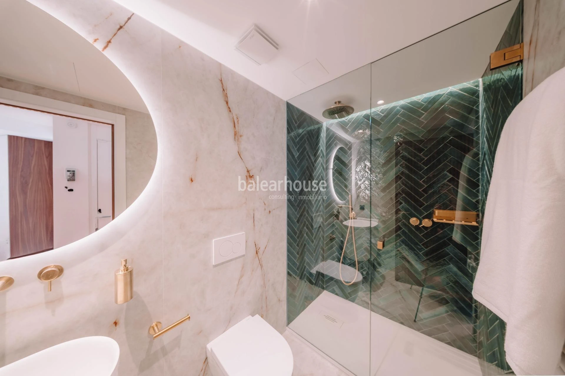 Un refugio urbano de elegancia en este piso situado en el corazón de Palma
