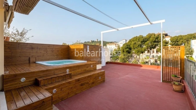 Duplex Penthouse in Son Armadans with Spectacular Terrace and Stunning Views of Bellver Castle