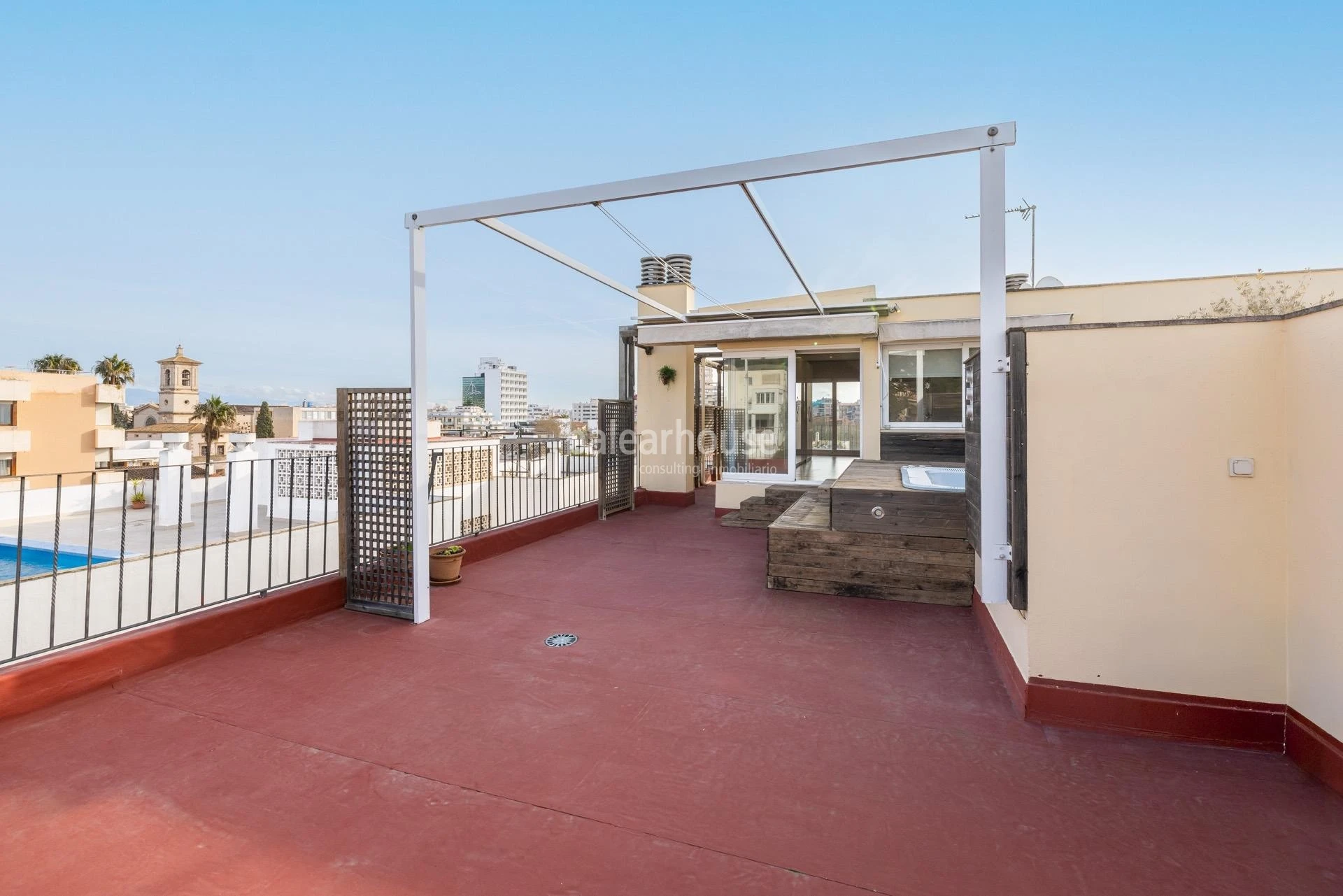 Duplex-Penthouse in Son Armadans mit spektakulärer Terrasse und traumhaftem Blick auf das Schloss Bellver