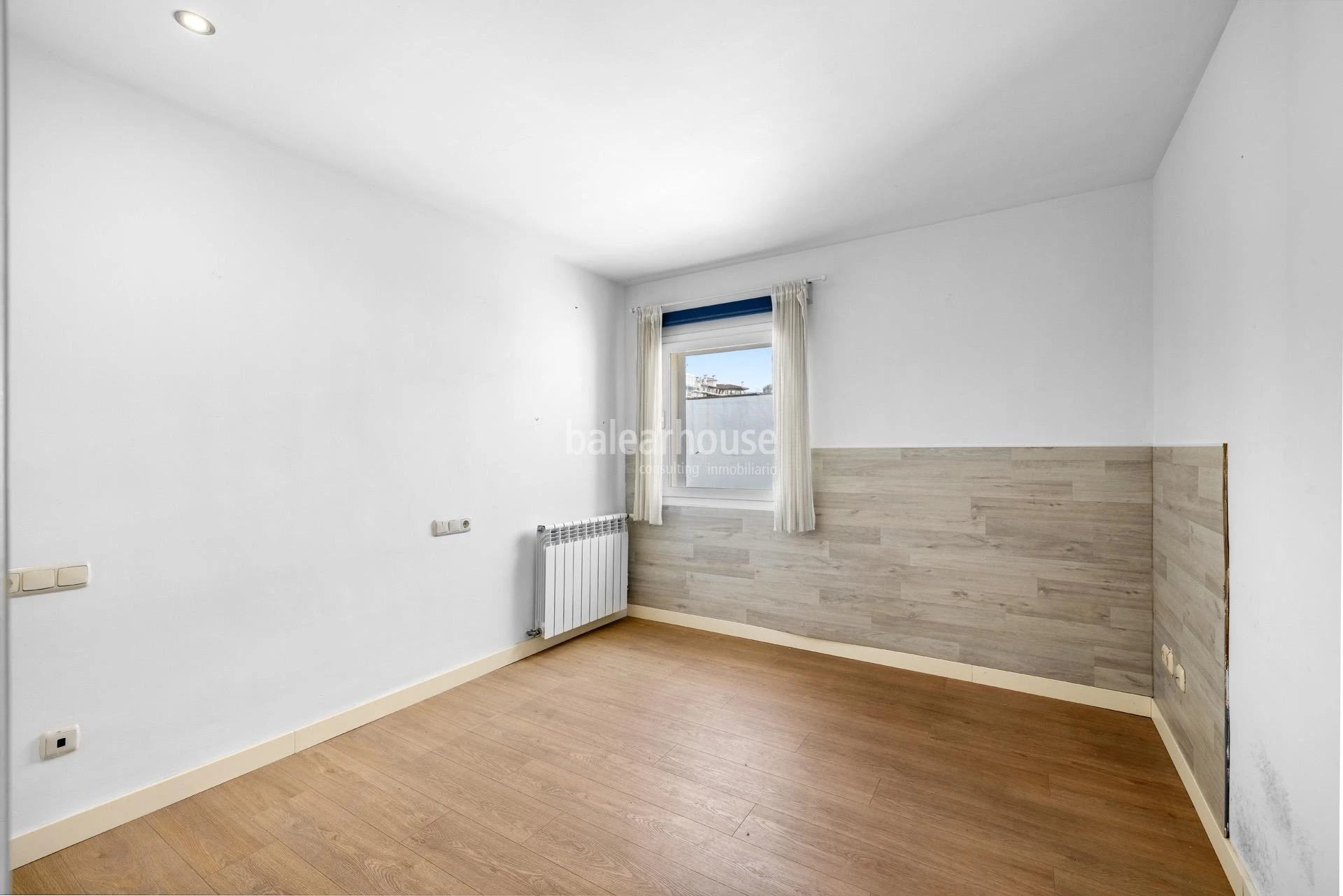 Duplex-Penthouse in Son Armadans mit spektakulärer Terrasse und traumhaftem Blick auf das Schloss Bellver