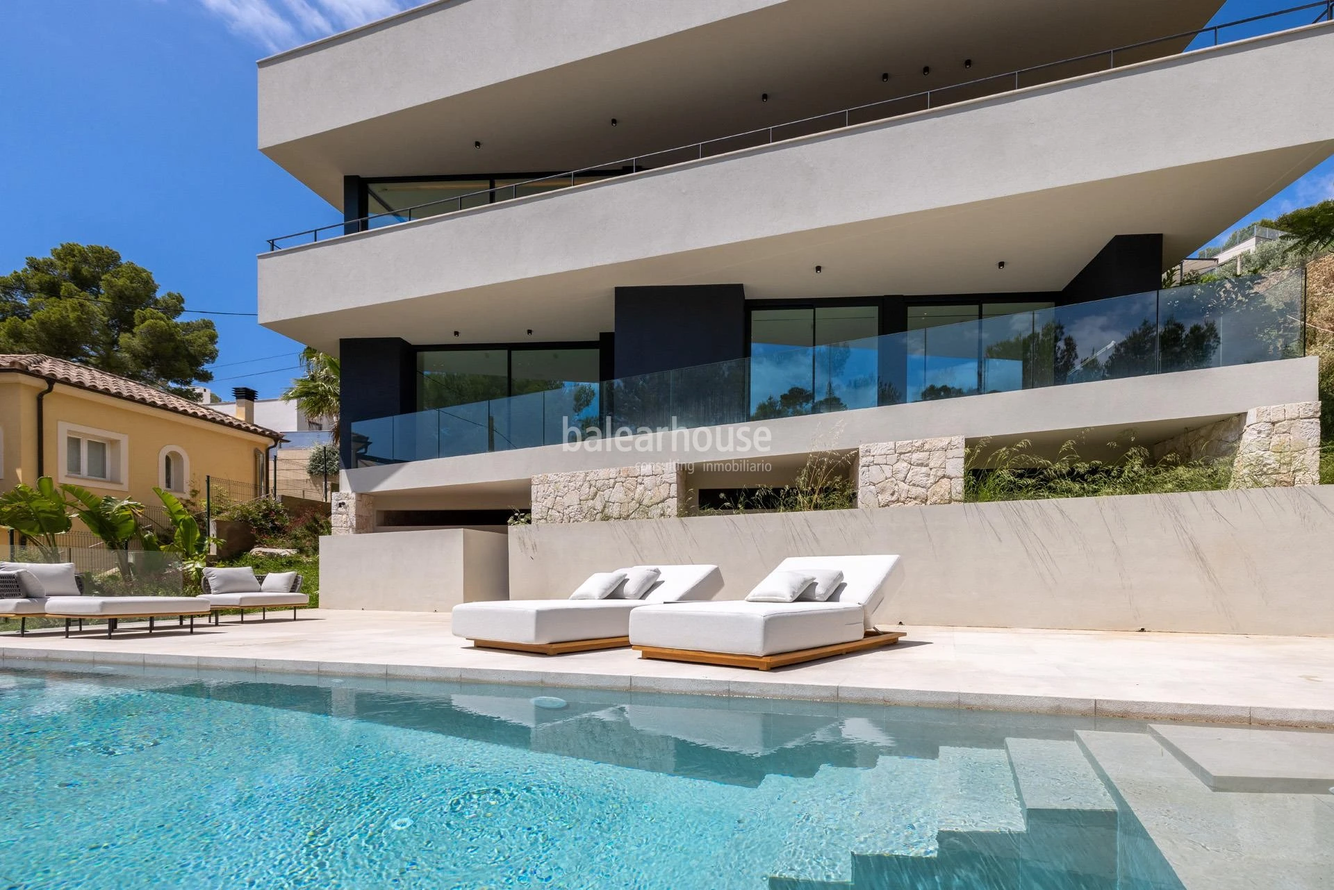 Contemporary new build villa in Costa d'en Blanes with beautiful views that reach to the sea