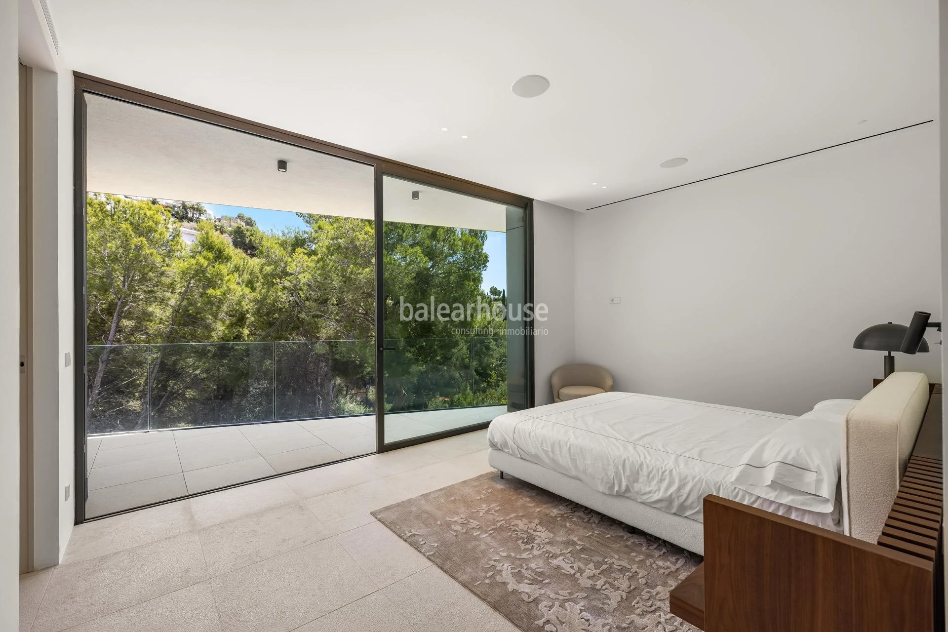 Contemporary new build villa in Costa d'en Blanes with beautiful views that reach to the sea