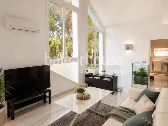 Duplex con terraza en un cuidado complejo en la zona de Santa Ponça
