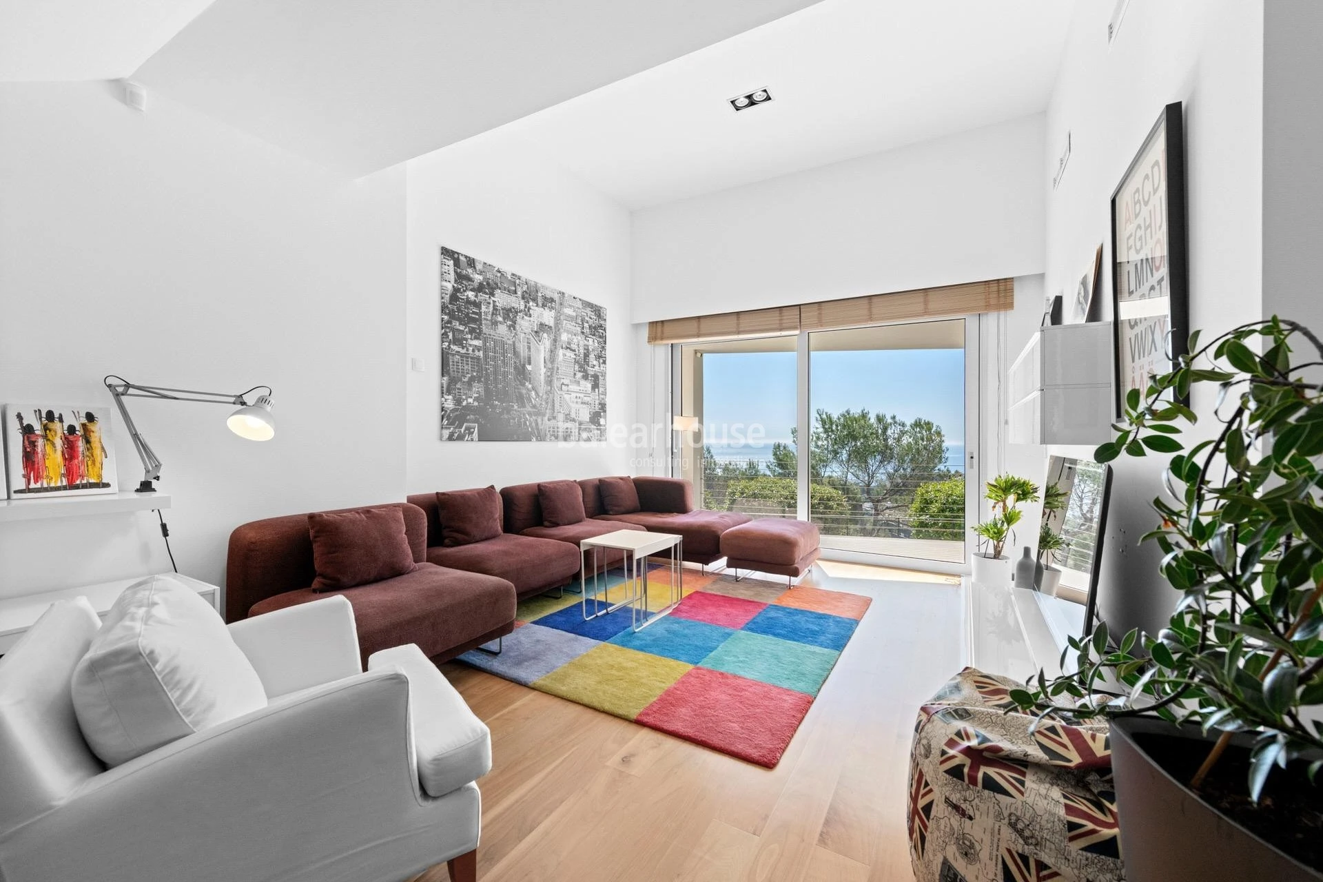 Exceptional villa with panoramic sea views and lush green surroundings in Bendinat