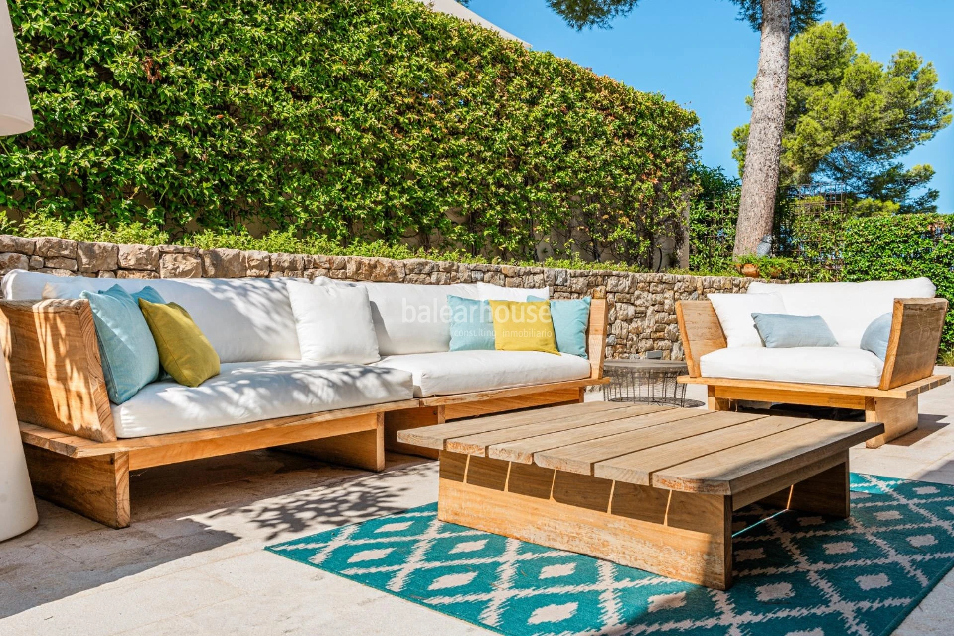 Elegant contemporary villa just a short walk from Cala Vinyes beach on Mallorca’s southwest coast