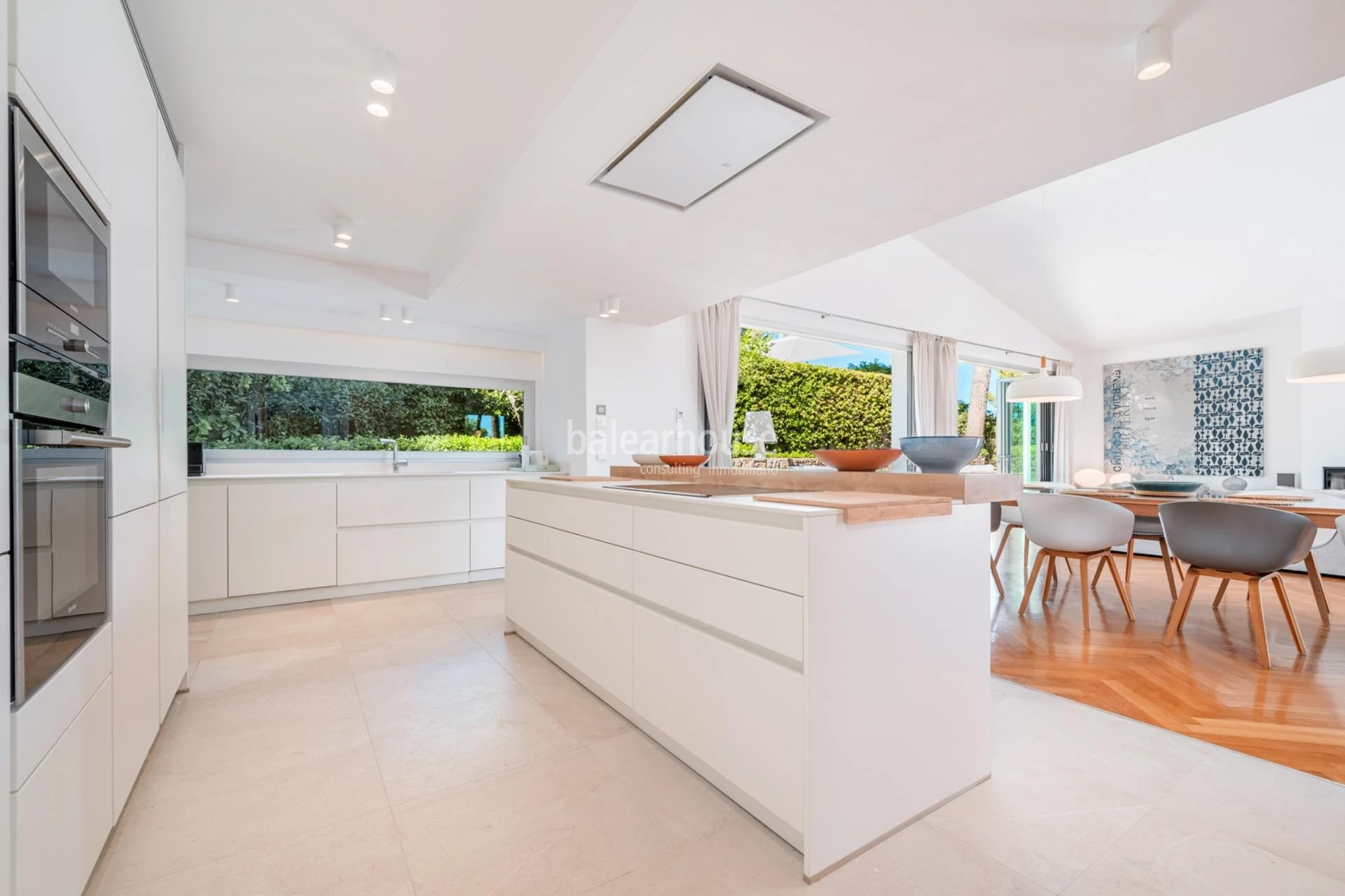 Elegant contemporary villa just a short walk from Cala Vinyes beach on Mallorca’s southwest coast