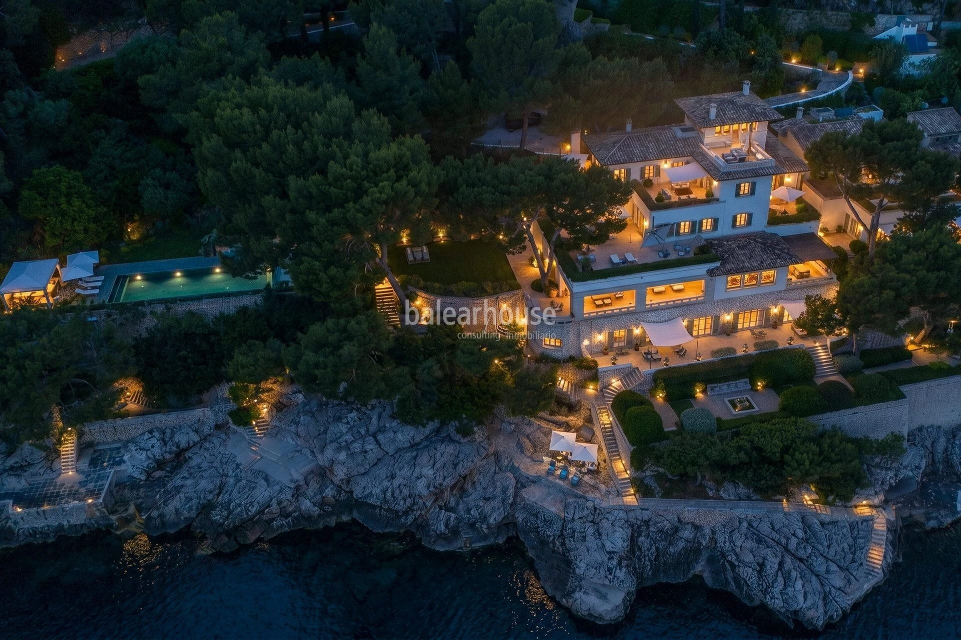 A unique property emerging from the landscape of Formentor, with direct sea access and an absolutely unparalleled location
