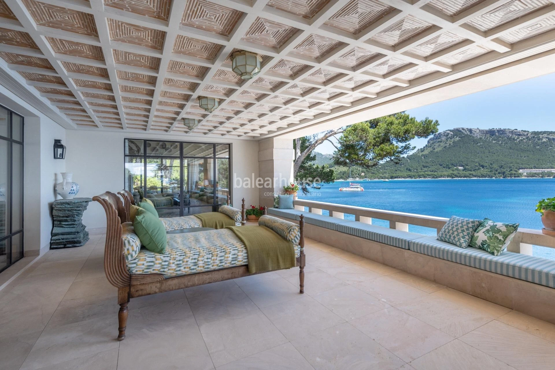 A unique property emerging from the landscape of Formentor, with direct sea access and an absolutely unparalleled location