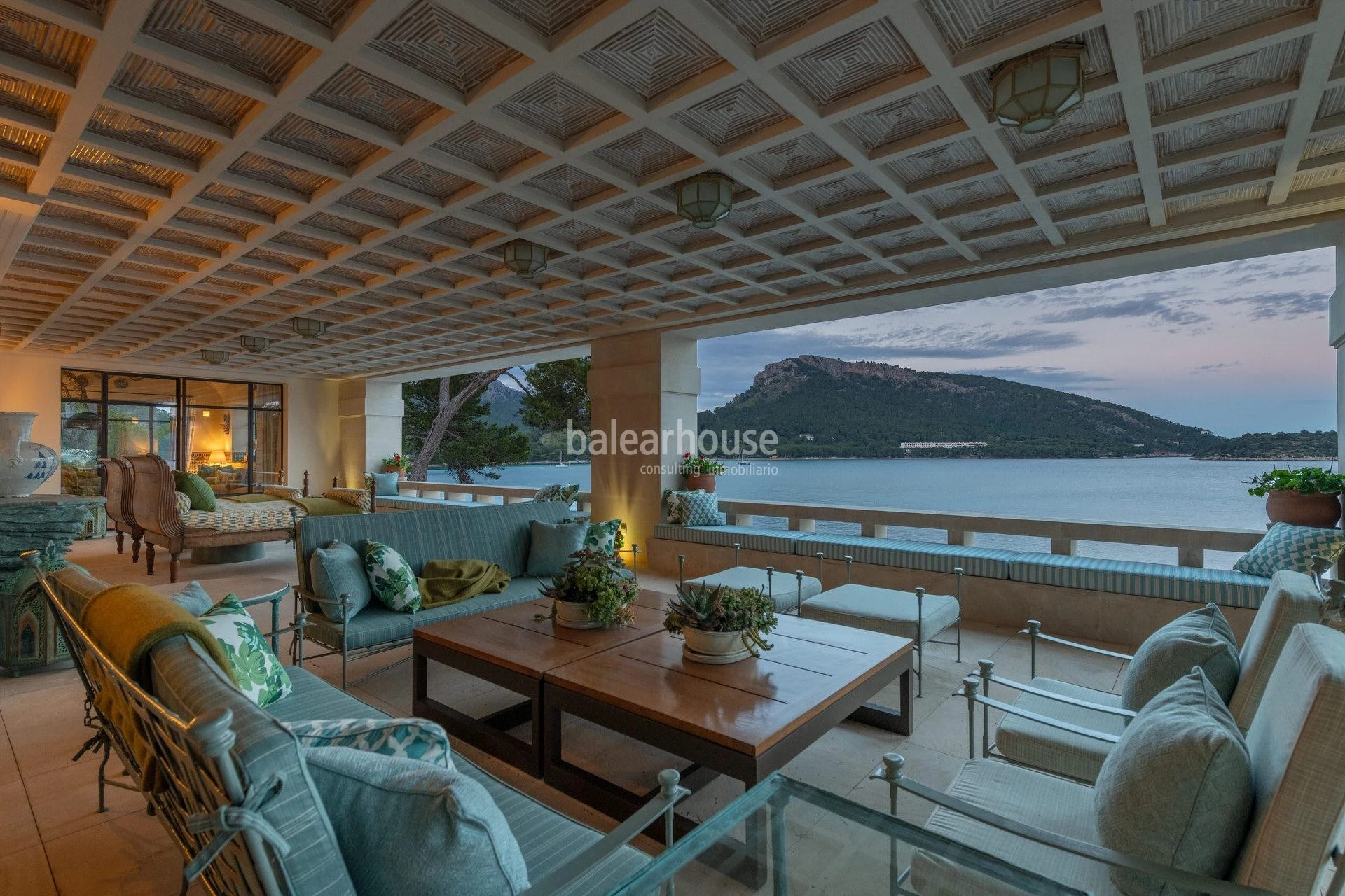 A unique property emerging from the landscape of Formentor, with direct sea access and an absolutely unparalleled location