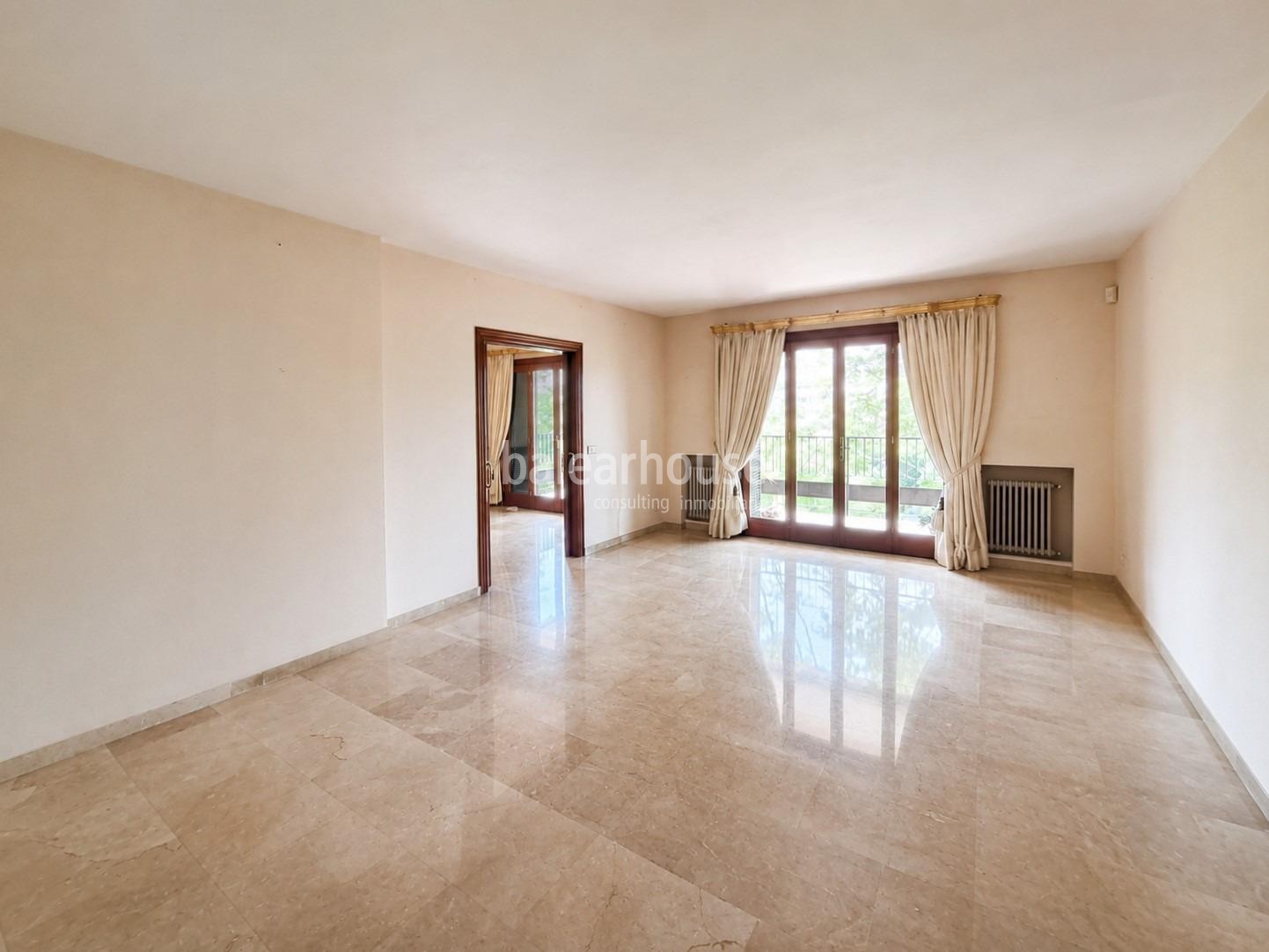 Außergewöhnliche großzügige Wohnung mit Blick auf den Paseo Mallorca