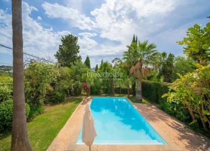 Tradition, modernity and nature in this large estate at a short distance from the centre of Palma.