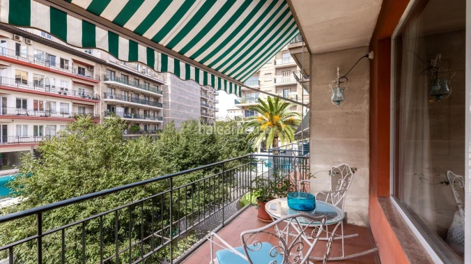 Großzügige, lichtdurchflutete Wohnung mit Terrasse an der Jaime III in Palma