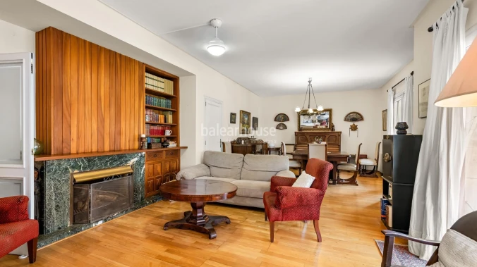 Großzügige, lichtdurchflutete Wohnung mit Terrasse an der Jaime III in Palma