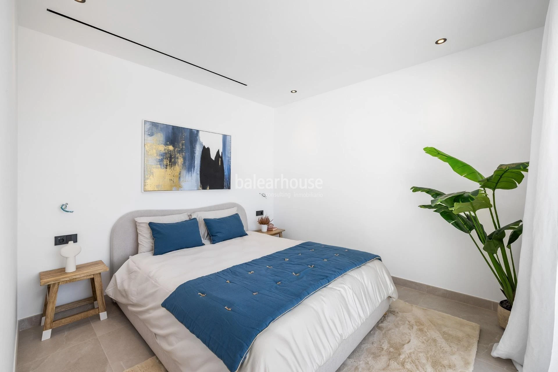 Zeitgenössische Architektur und mediterranes Lebensgefühl in dieser Villa nahe Palma