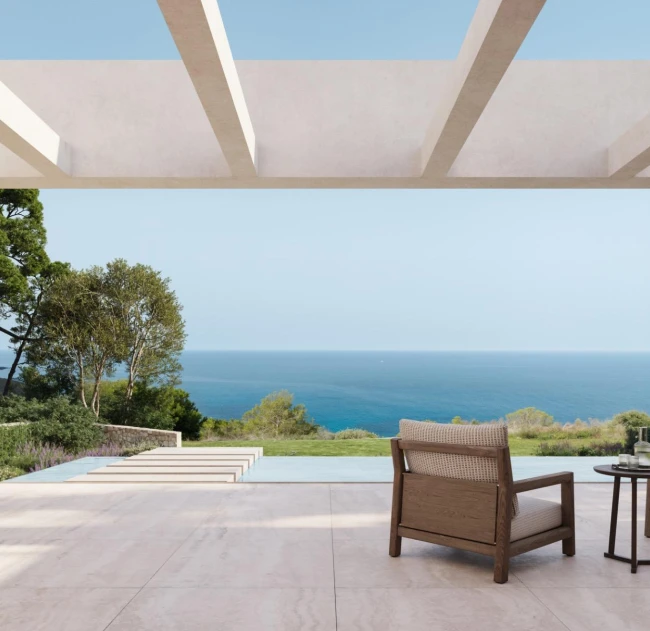 Extraordinarias vistas al mar desde primera línea en esta villa de nueva construcción situada muy cerca de Palma