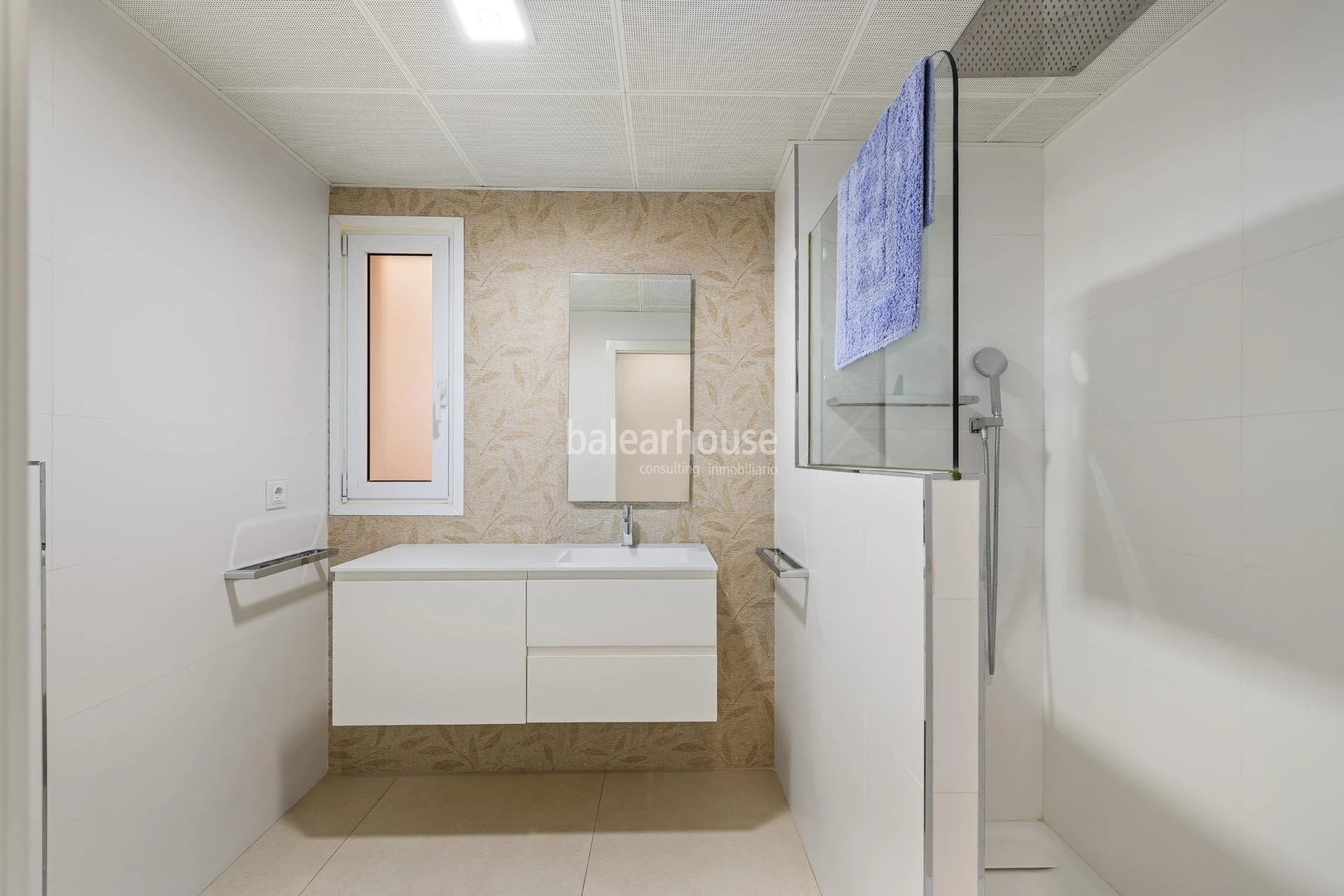  Spectacular Sea Views from this Bright Apartment on the Portixol Seafront
