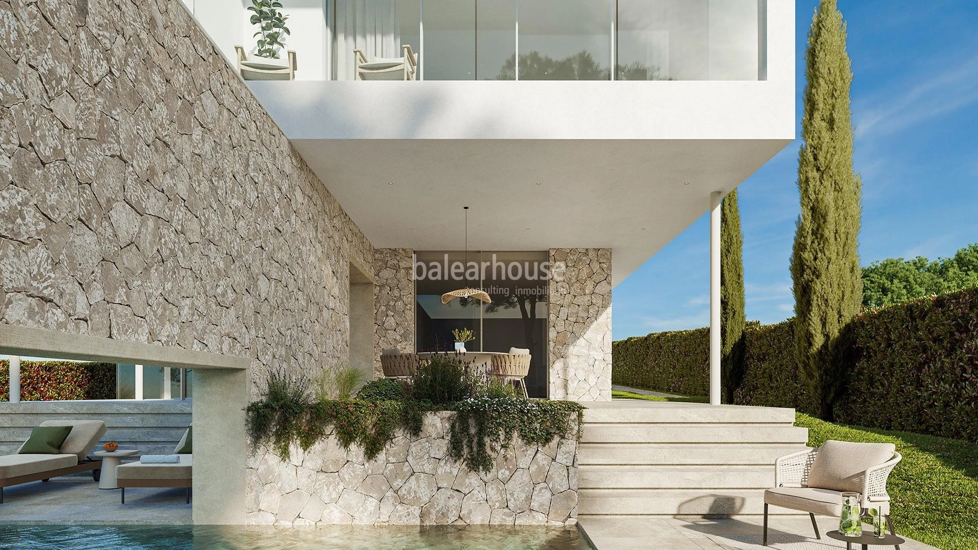 Gran villa contemporánea de obra nueva con vistas al mar y a pocos pasos de la playa en Sol de Mallorca