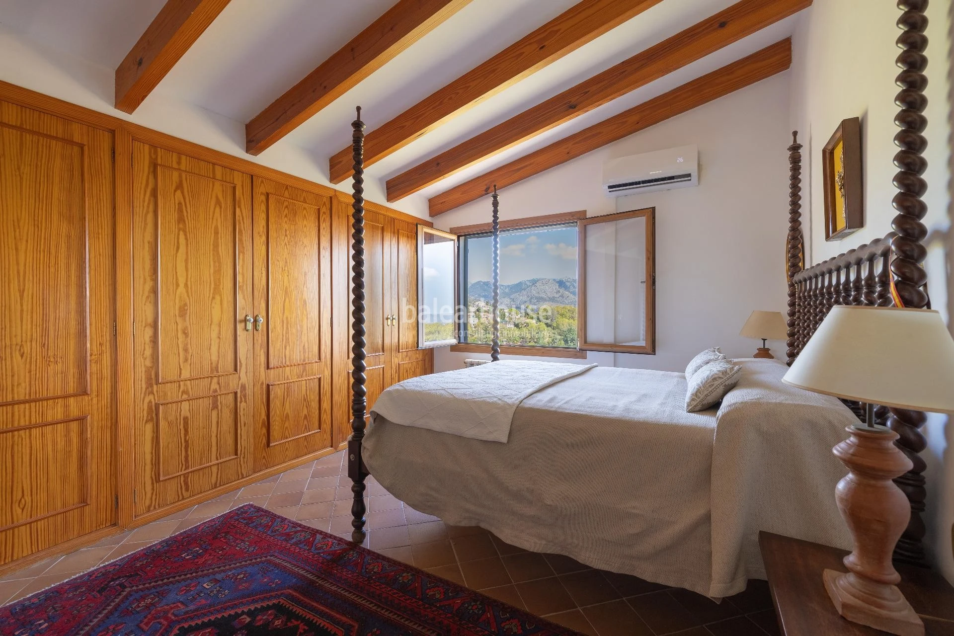 Beautiful views of the entire Tramuntana and Palma from this finca set high above Esporles